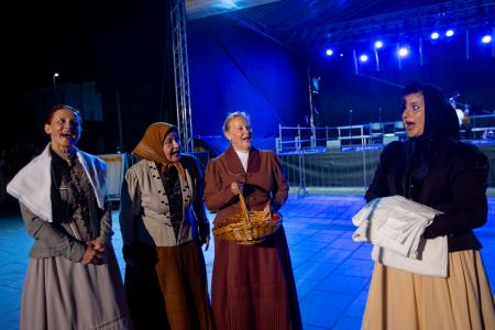 Folklorni večer_Rakek in Burja (35)